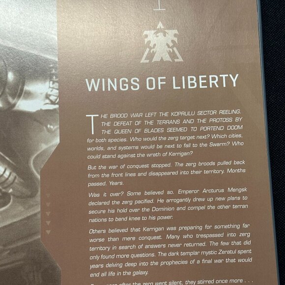 Startcraft Hardcover Book - The Cinematic Art - Picture 6 of 8